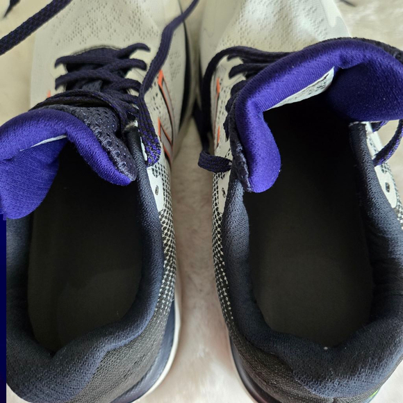 EUC Women's New Balance Fresh Foam 680 Running Shoes size 8.5 W680LW7 - Picture 10 of 14